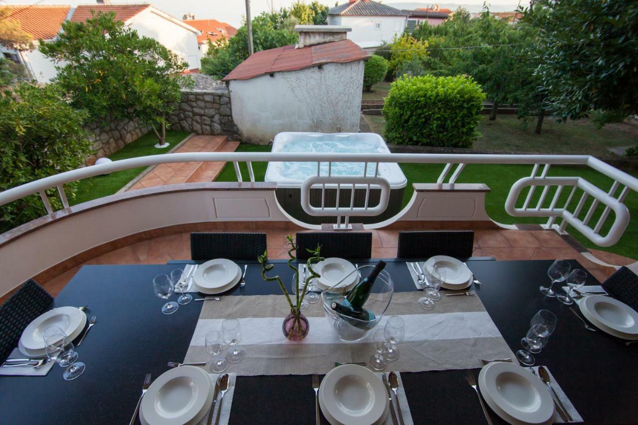 Villa Royale Krk Кърк Екстериор снимка